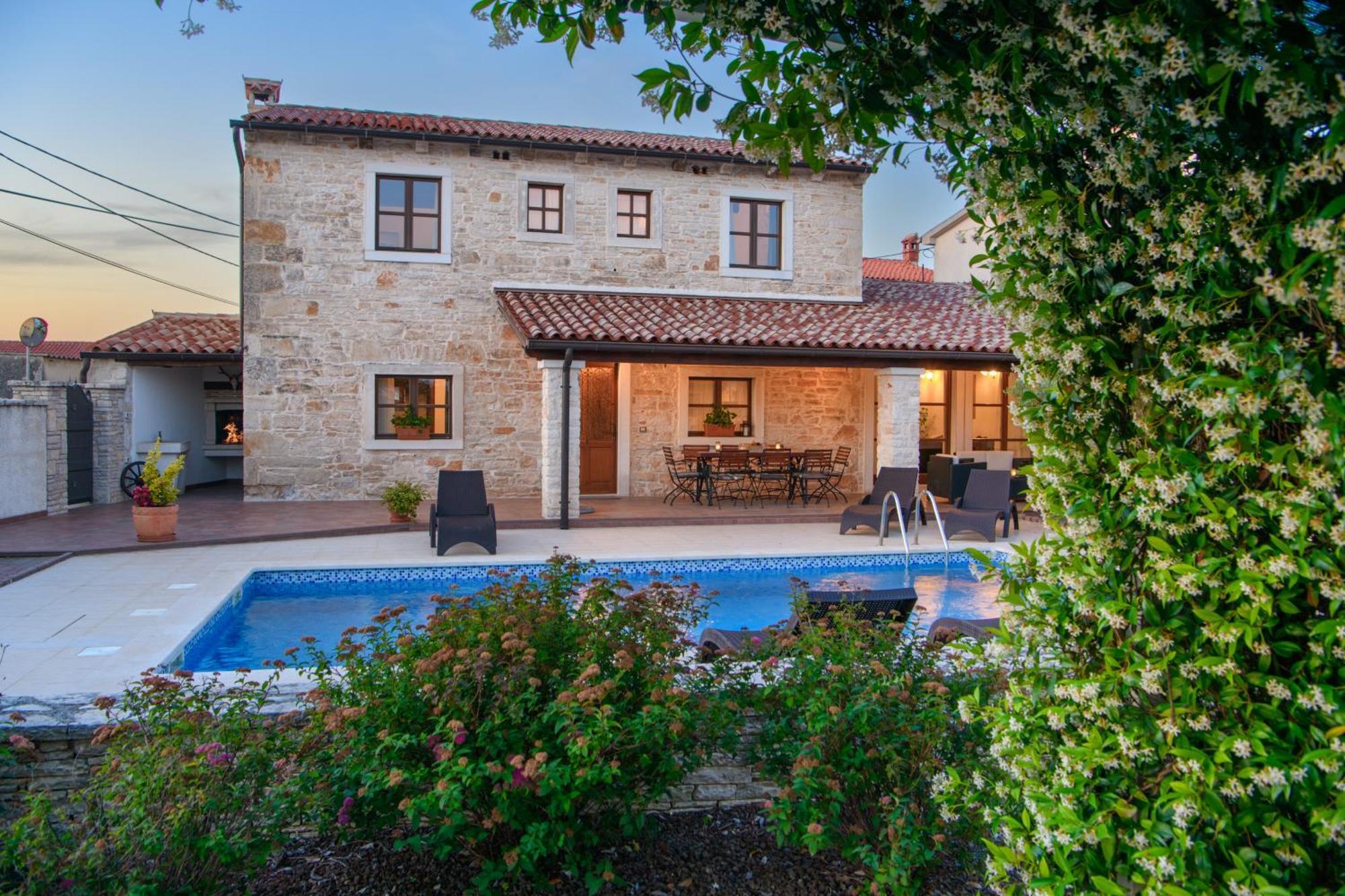 Villa Gina Valtura المظهر الخارجي الصورة