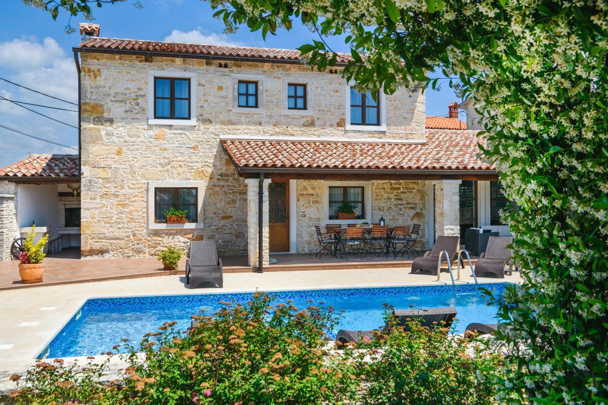 Villa Gina Valtura المظهر الخارجي الصورة